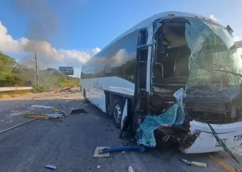 Fallece calcinada trabajadora de empresa distribuidora tras accidente e incendio en la carretera 307