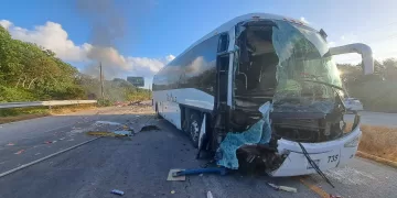 Fallece calcinada trabajadora de empresa distribuidora tras accidente e incendio en la carretera 307