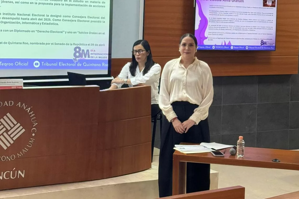 Magistrada del Teqroo expone sobre derechos políticos de mujeres jóvenes