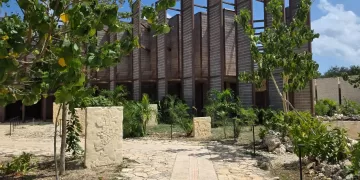 Lente de Félix Barra documenta la travesía de la migración cubana