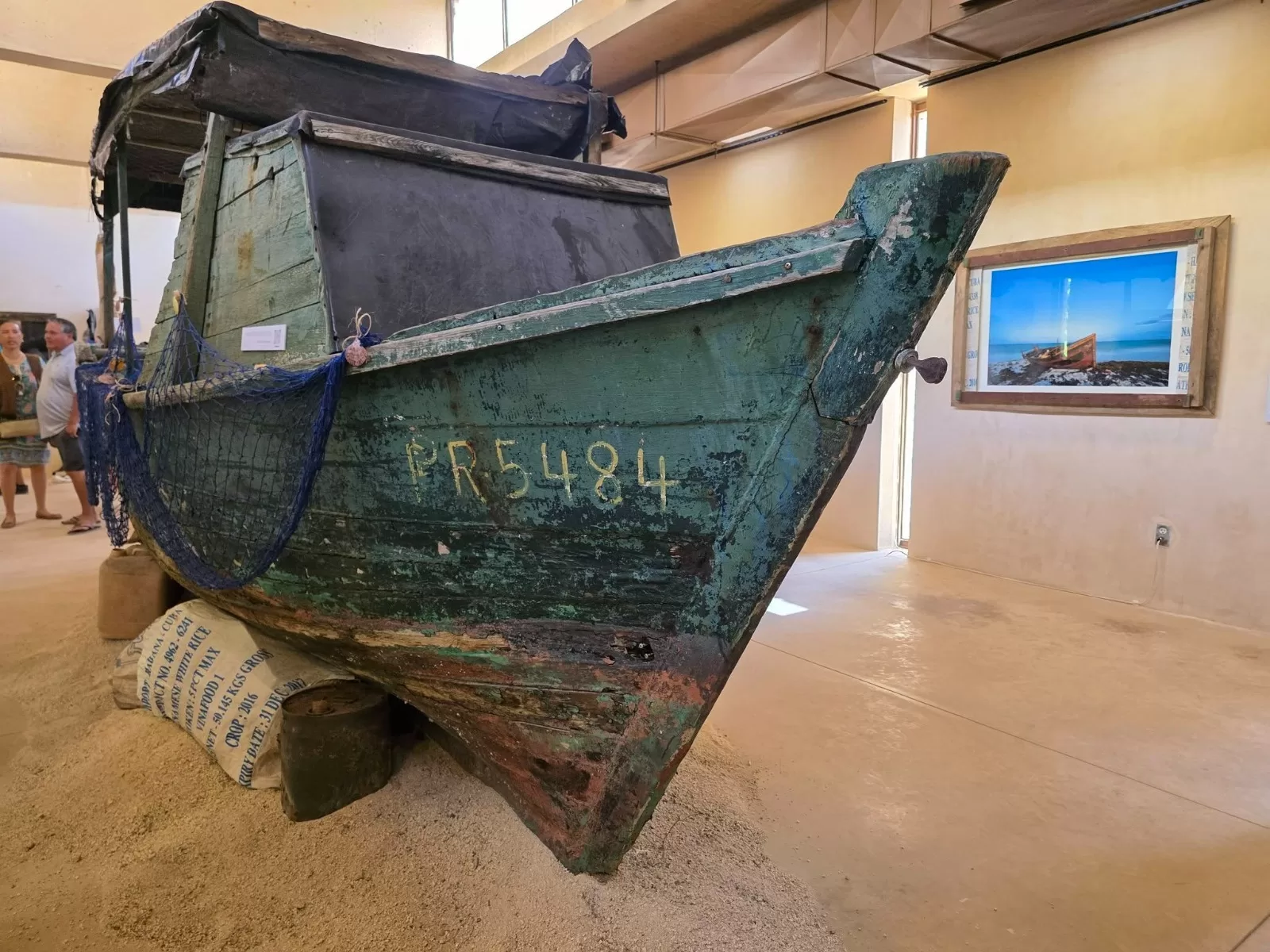 Lente de Félix Barra documenta la travesía de la migración cubana