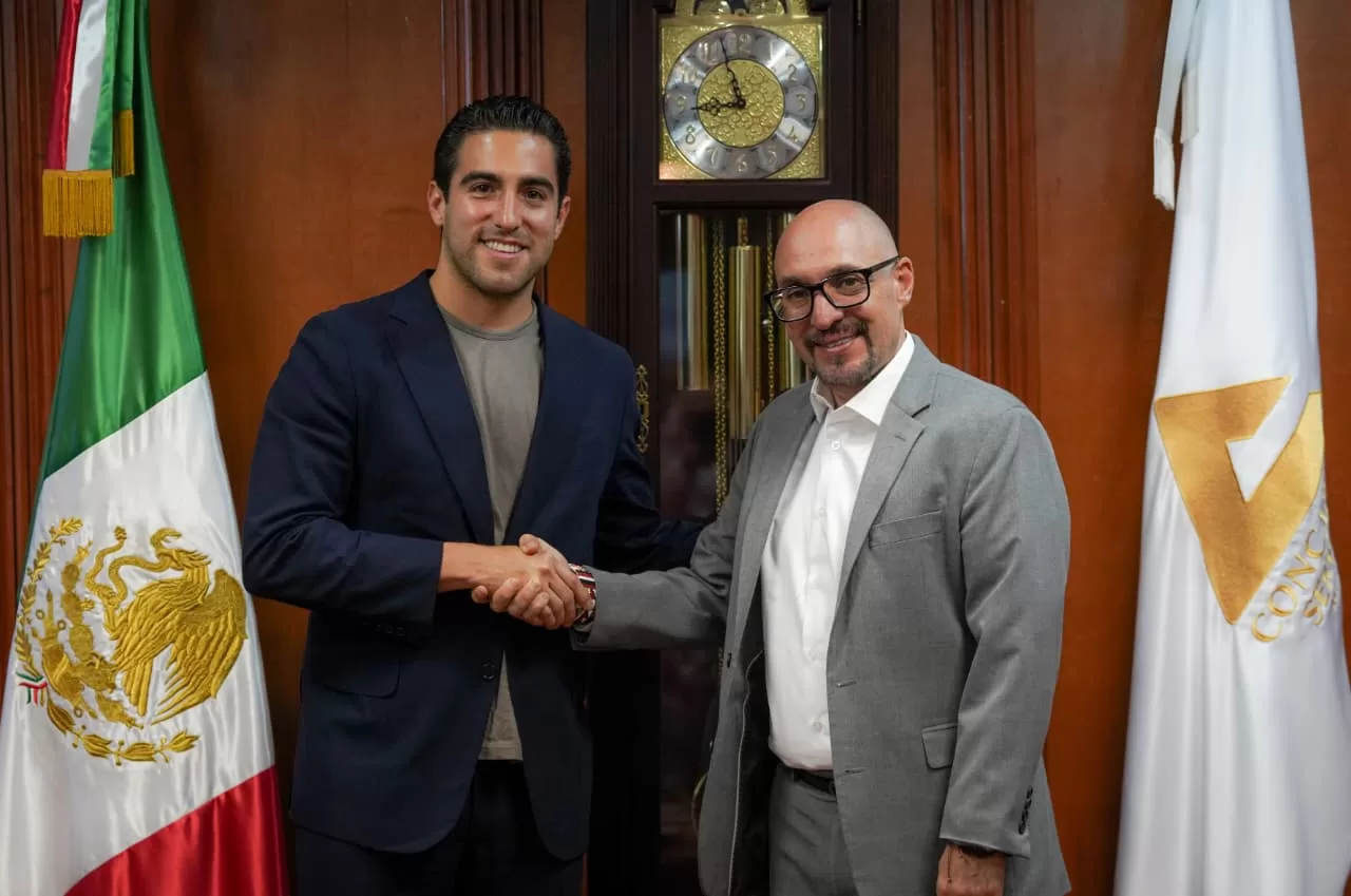 Gino Segura se reúne con representantes del sector turístico nacional