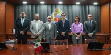 Gino Segura se reúne con representantes del sector turístico nacional