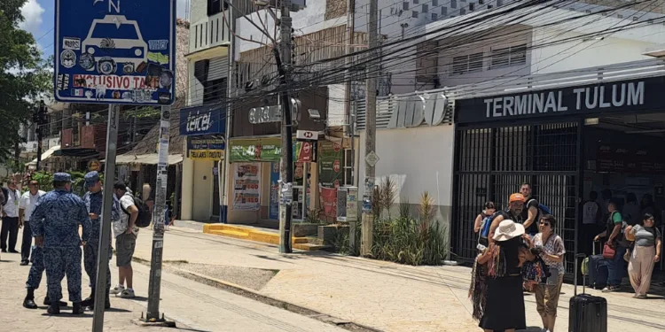 Anuncian transporte especial para el Tulum Air Show ante falta de estacionamiento en la base aérea