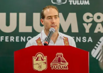 Investigan presunta venta de licencias falsas de construcción en Tulum