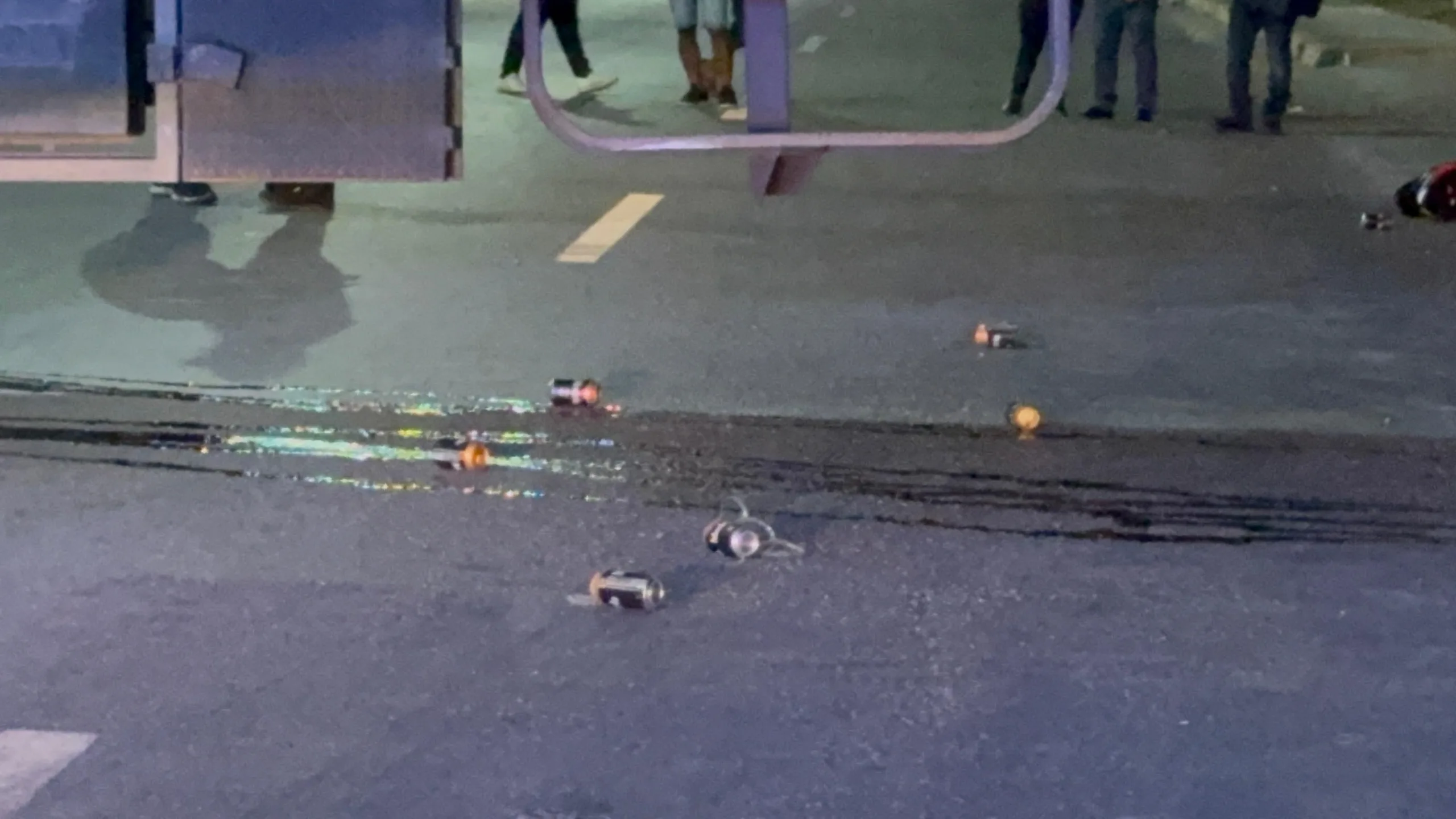 Fue por unas latas de bebidas etílicas y ya no volvió: Motociclista pierde la vida tras accidente con tráiler en la avenida José López Portillo
