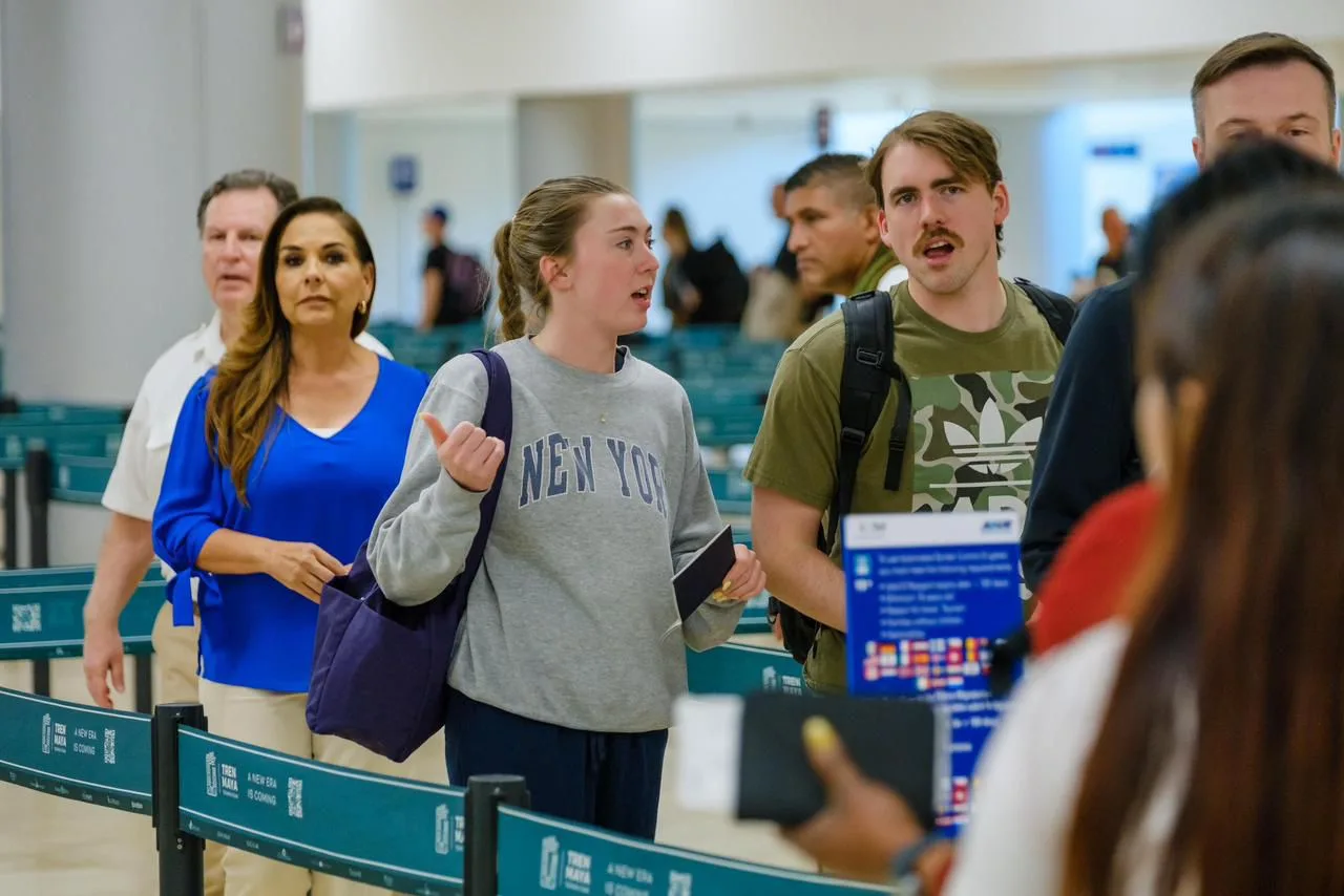 Con 40 e-gates y más filtros, Cancún moderniza su control migratorio para el turismo: Mara Lezama