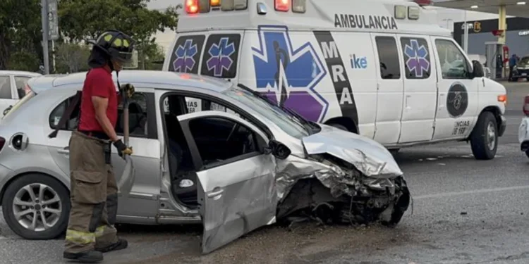 Conductor fallece tras accidente múltiple en la avenida Andrés Quintana Roo