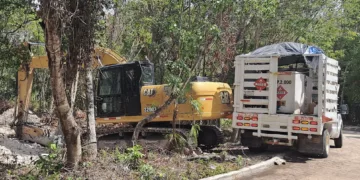 Vecinos de Aldea Zamá se oponen a construcción de antena del C5 en Tulum