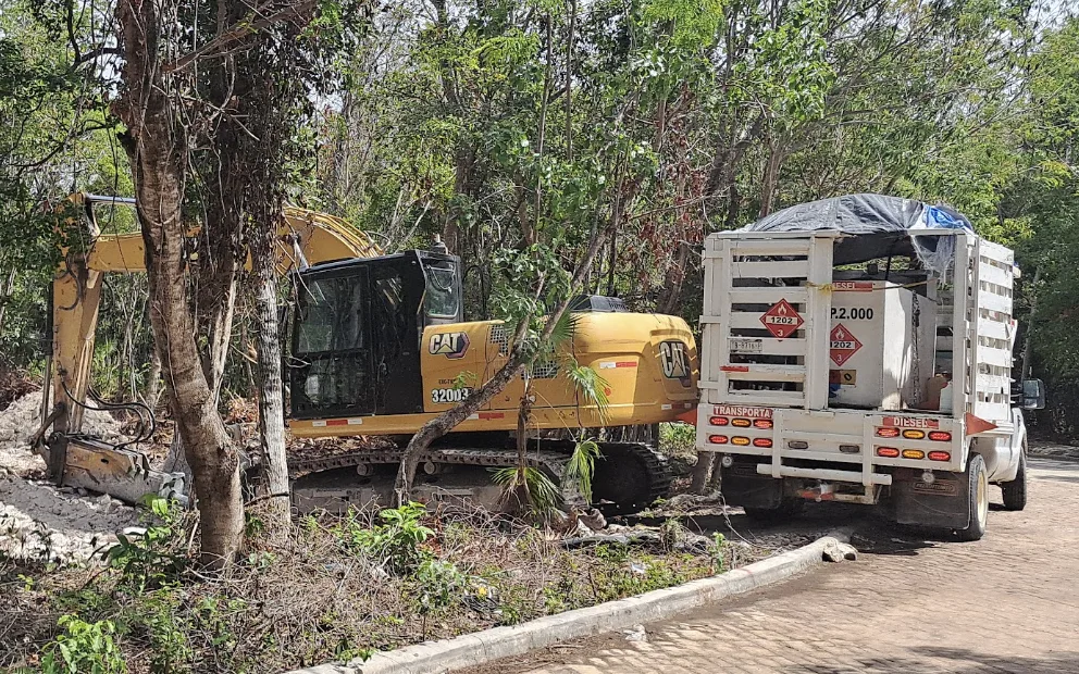 Vecinos de Aldea Zamá se oponen a construcción de antena del C5 en Tulum