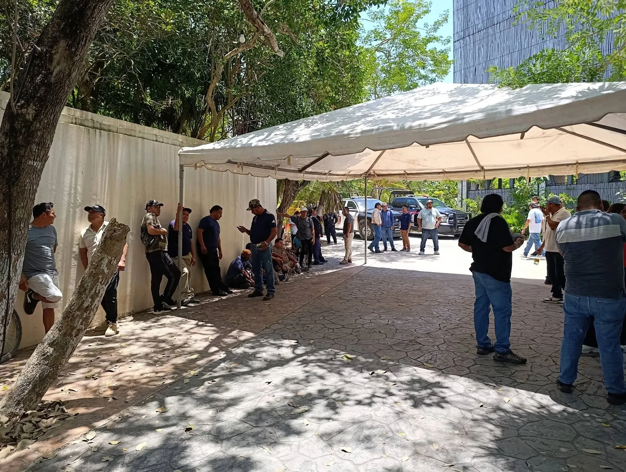Trabajadores del hotel Kore en Tulum estallan huelga tras cierre y falta de pago de prestaciones