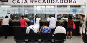 Miles de cancunenses aprovechan programa para saldar predial y regularizar sus propiedades