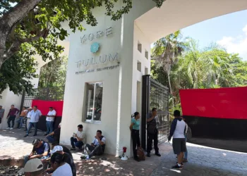Trabajadores del hotel Kore en Tulum estallan huelga tras cierre y falta de pago de prestaciones