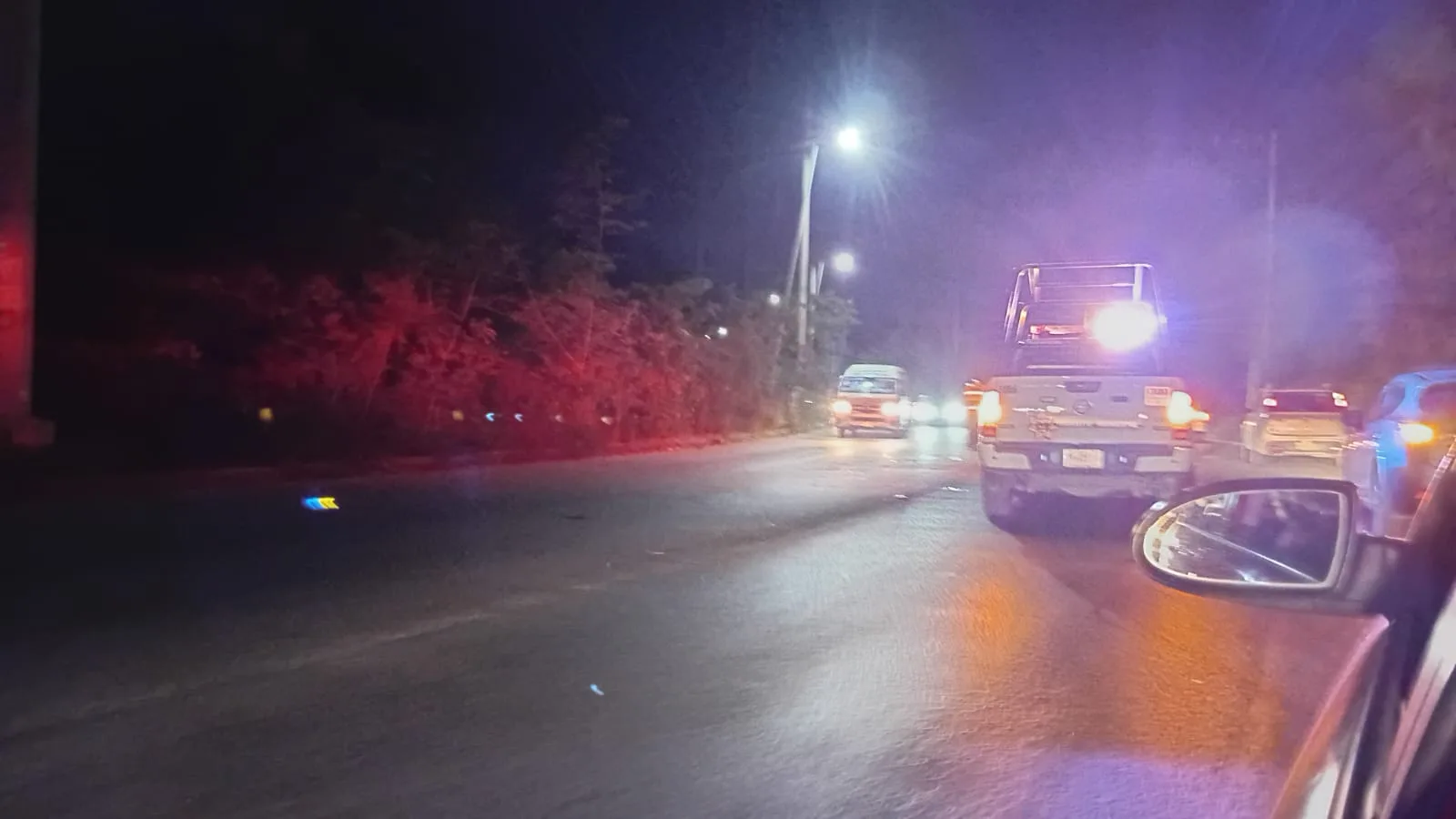 En hospital de Cancún: Motociclista permanece como desconocido tras choque frontal en Arco Norte
