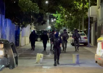 Operativo en hotel de Cancún deja cuatro detenidos