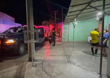 Robo con violencia en negocio de comida deja tres lesionados en la Región 93
