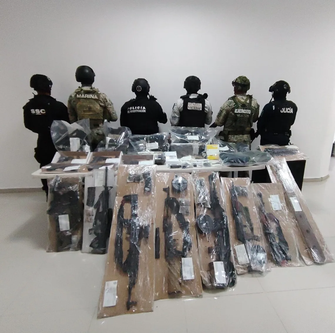 Sin Detenidos arsenal de guerra y drogas al descubierto tras cateo en Felipe Carrillo Puerto