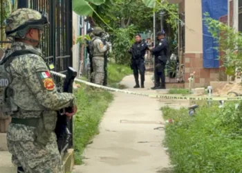 Hallan a un hombre sin vida en Villas Otoch Paraiso; investigan homicidio