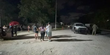 Hombre muere tras incidente a las afueras del salón de los Tianguistas Verdes en Cancún