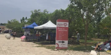 Buscan reubicar a tianguistas en espacios fijos de Tulum