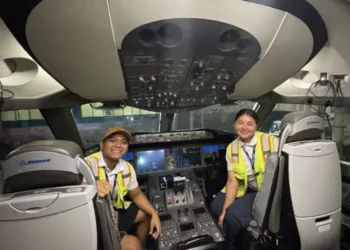 Egresados de Conalep Cancún trabajarán en Zenith Aeronáutica