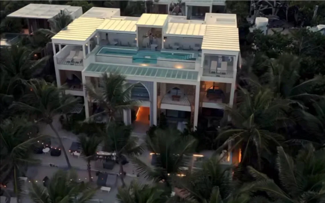 Influencer argentina reclama cobro de day pass en hotel de Tulum tras consumir alimentos propios