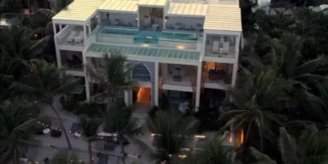 Influencer argentina reclama cobro de day pass en hotel de Tulum tras consumir alimentos propios