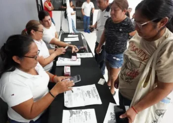 Internet gratuito llegará a 50 mil quintanarroenses este año