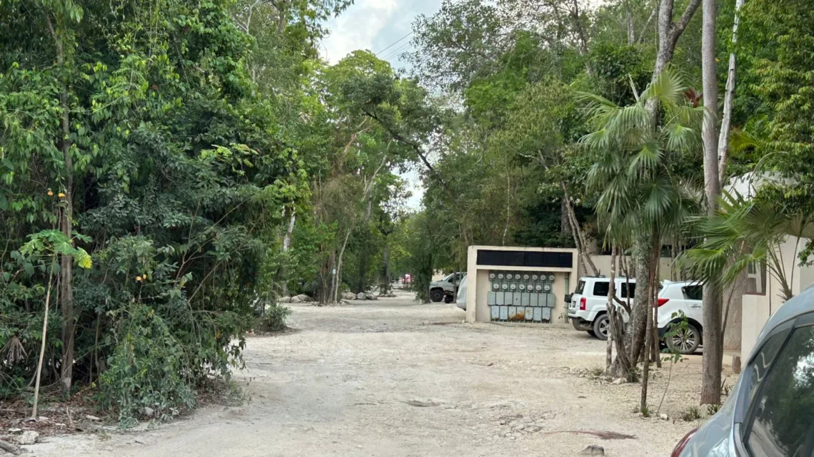 Compradores denuncian retrasos de más de tres años en entrega de departamentos de desarrollo inmobiliario en Tulum