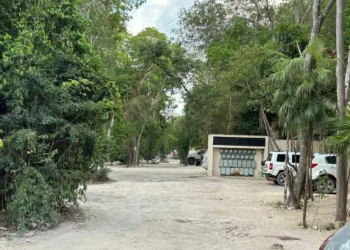 Compradores denuncian retrasos de más de tres años en entrega de departamentos de desarrollo inmobiliario en Tulum
