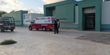 Dos personas heridas por disparos en la zona hotelera; una permanece en estado delicado