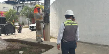 Descubren conexiones clandestinas de luz frente al Palacio Municipal de Tulum