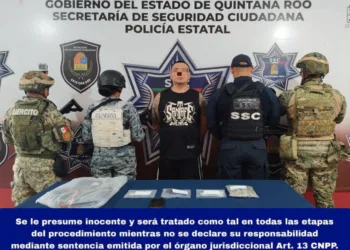 Golpe al narcomenudeo en Cancún; capturan a presunto distribuidor con decenas de dosis de droga