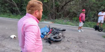 Mujer salió de su trabajo y encontró la muerte en el camino