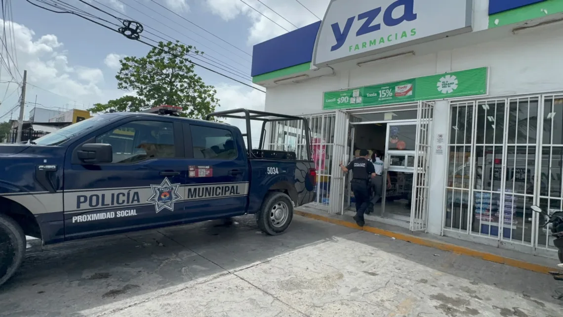 Asaltan con pistola en mano en farmacia en la Región 227; una empleada requirió atención médica