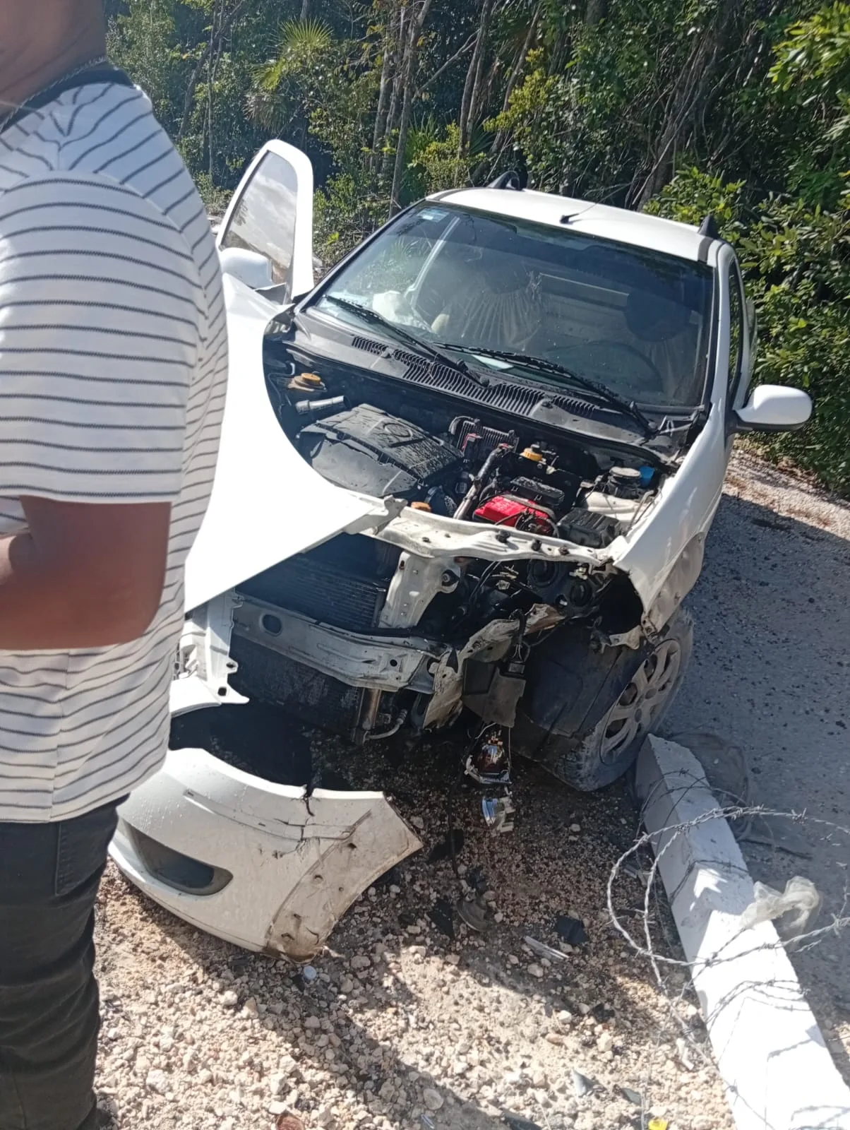 Motociclista permanece como desconocido tras accidente en la autopista de Cancún