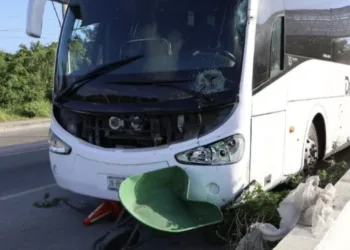 Revisarán transporte de personal en Playa del Carmen por accidentes