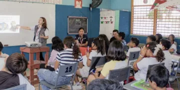 SEMUJERES dicta talleres de violencia en el noviazgo en Quintana Roo