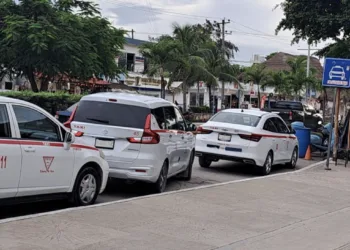 Taxis de Tulum instalarán tarifarios para frenar cobros excesivos