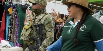 Refuerzan la seguridad en los tianguis verdes del centro de Cancún