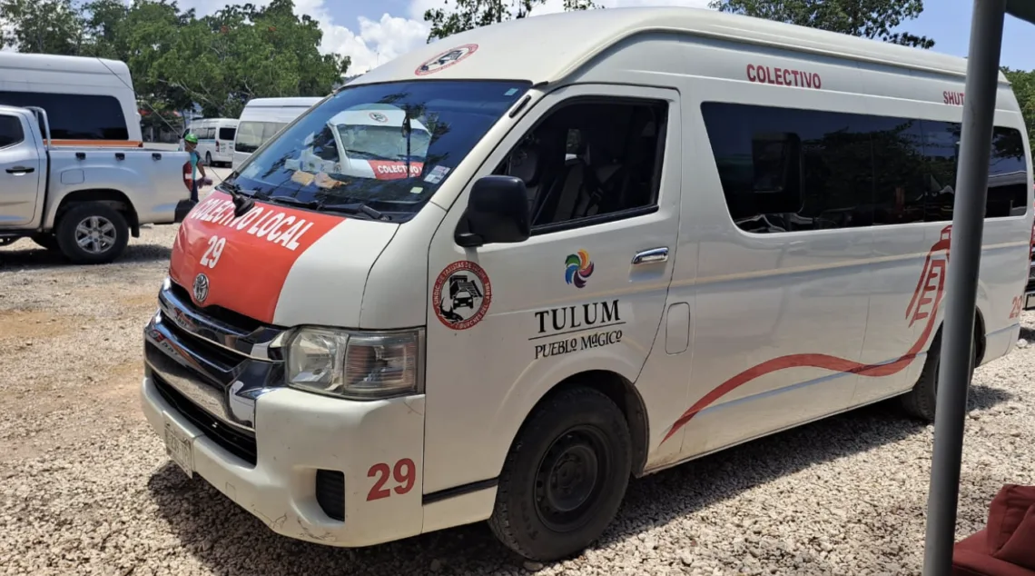 Tulum elimina paraderos irregulares para ordenar transporte público