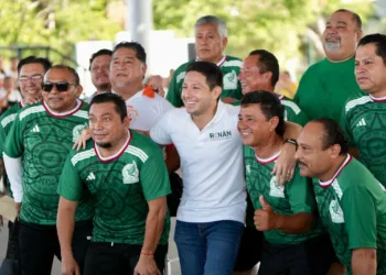 Renán Sánchez reconoce labor del magisterio en el arranque de los Juegos de los trabajadores de la educación