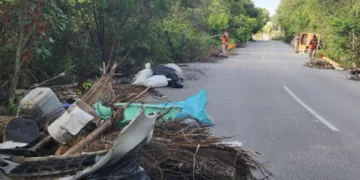 Persisten basureros clandestinos en Tulum por falta de recolección