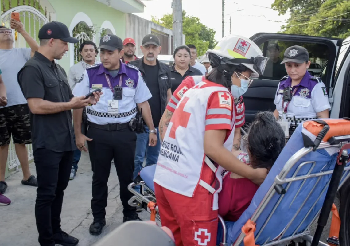 Atienden caso de violencia familiar y auxilian a mujeres en Cancún