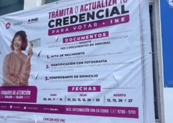 INE acerca sus servicios en Cancún con módulo de atención itinerante