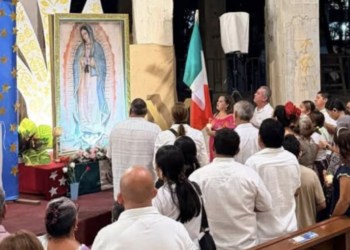 Catedral de Cancún ya celebra misas pese a la obra