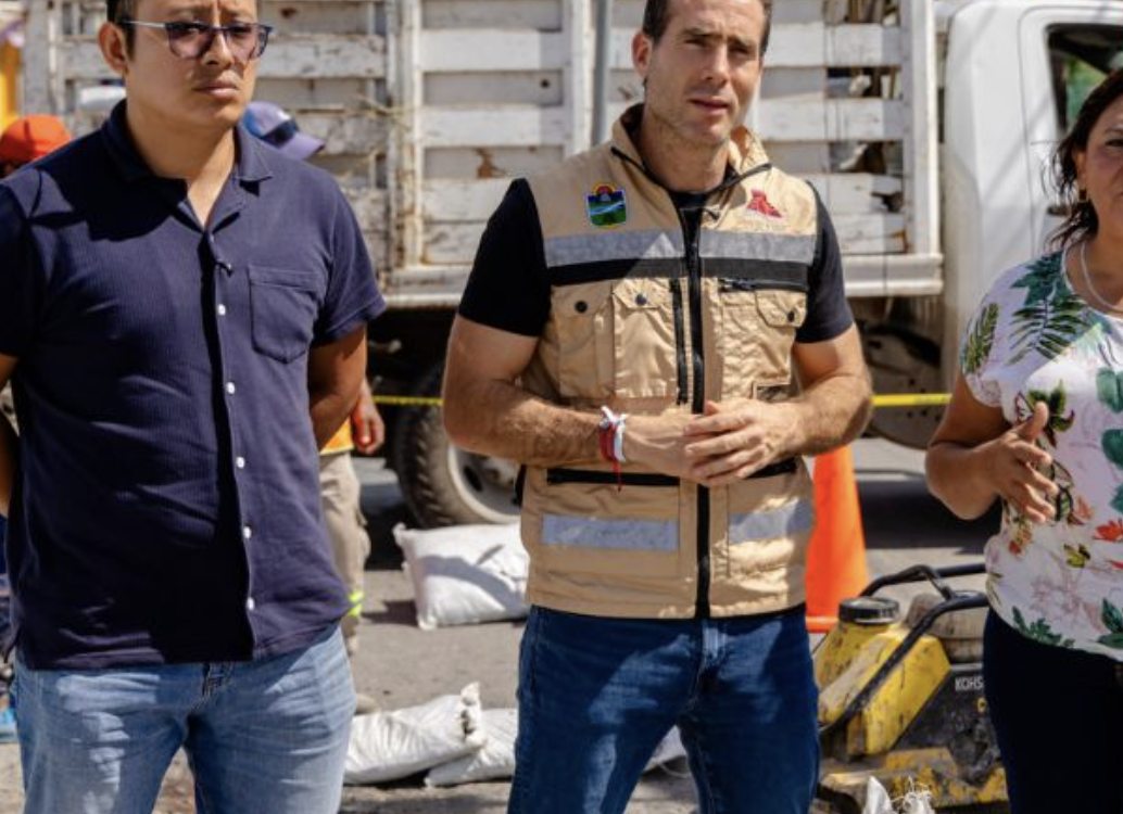 Tulum atiende bacheo y limpieza por reportes ciudadanos