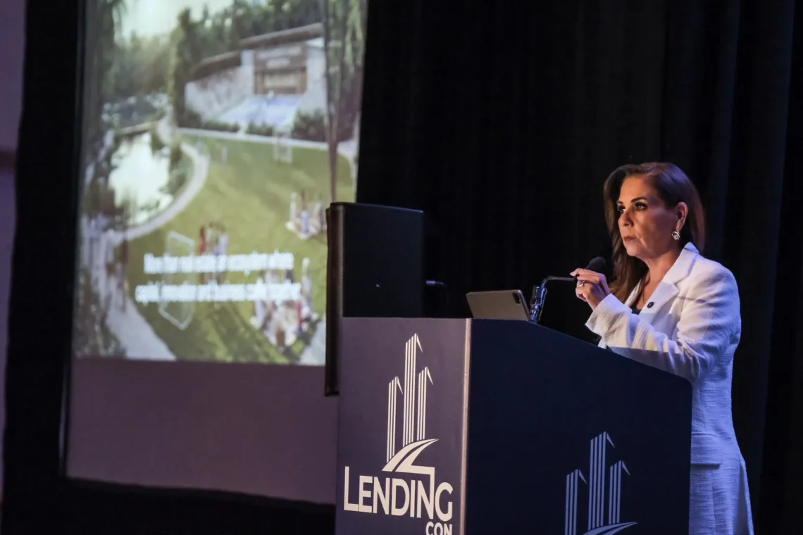 Mara Lezama atrae a Cancún proyecto médico de 270 mdd en Orlando