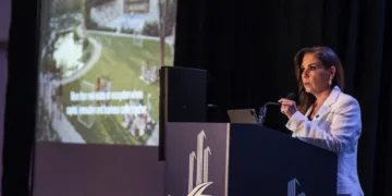 Mara Lezama atrae a Cancún proyecto médico de 270 mdd en Orlando