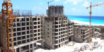 Crisis constructora deja sin empleo a 80 mil obreros en Quintana Roo